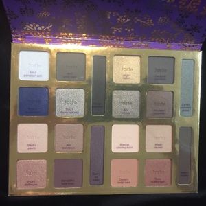 Tarte Large Makeup Palette 20 Eyeshadows - New!